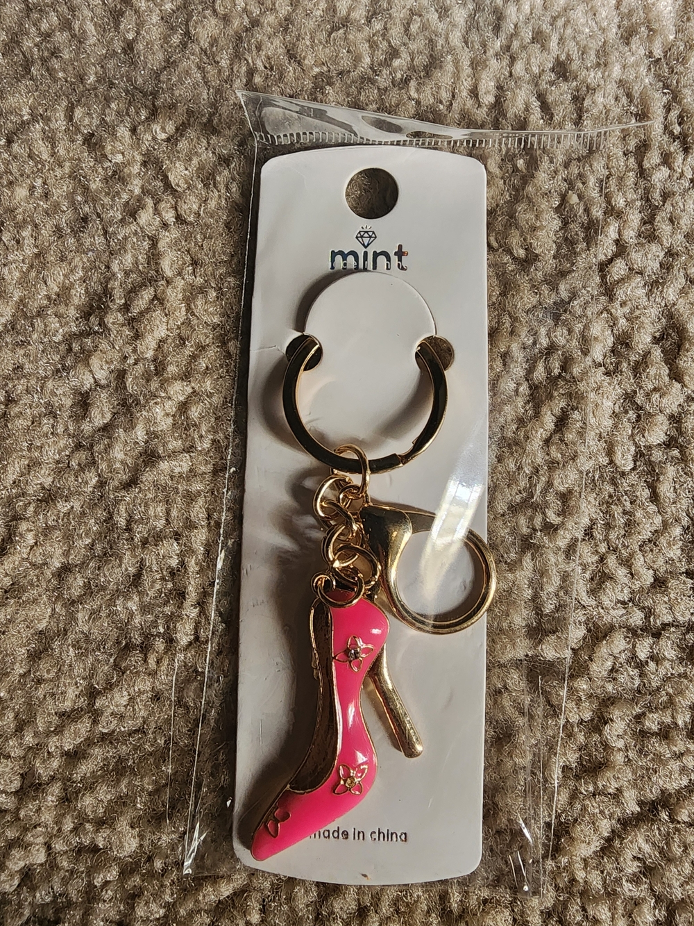 NWOT $15 Mint CharmGold Hardware Keychain with Hot Pink Stiletto